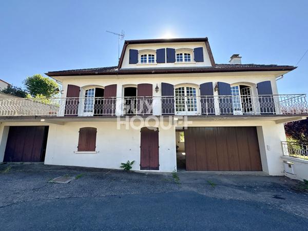 À vendre : Maison de caractère au coeur de Montbrison, quartier prisé !