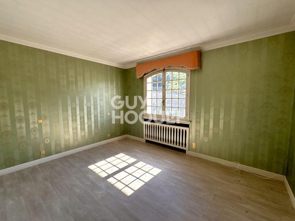 À vendre : Maison de caractère au coeur de Montbrison, quartier prisé !