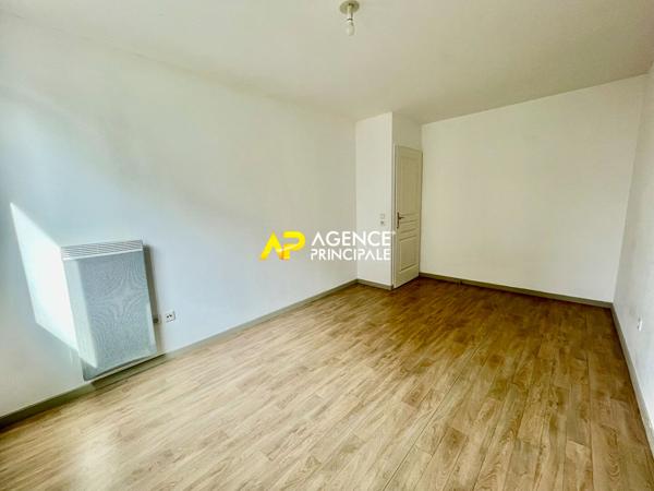 Orgemont - Colonie, Appartement 2 pièces 47 m2 avec balcon et parking à 5 minutes à pied de la gare d'Argenteuil €195 000 ** - Référence 4466