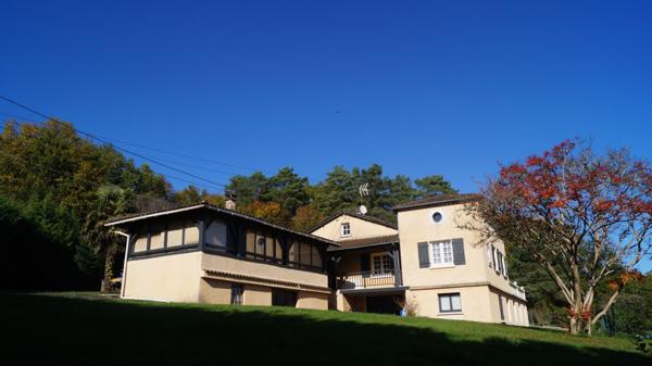 Maison 7 pièces - 152 m²