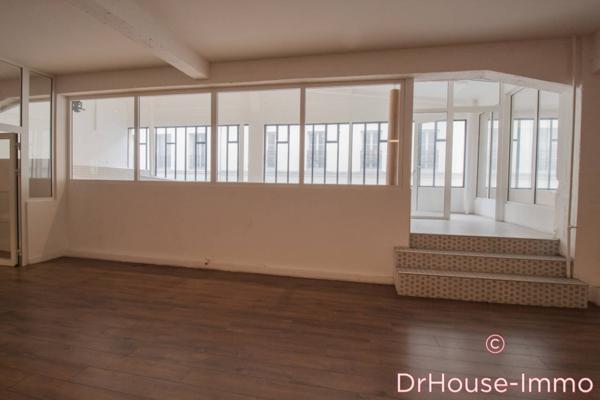 Commerce à louer 5 pièces de 426 m²