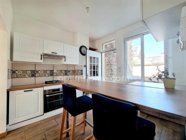 🏡 Maison de ville avec courette rénovée avec goût – Aucun travaux à prévoir !