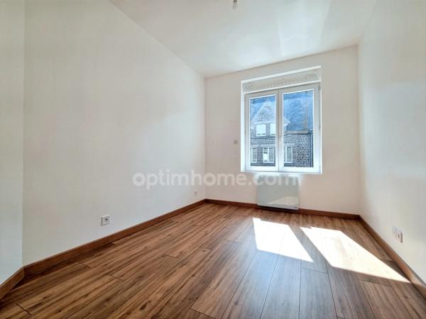 🏡 Maison de ville avec courette rénovée avec goût – Aucun travaux à prévoir !