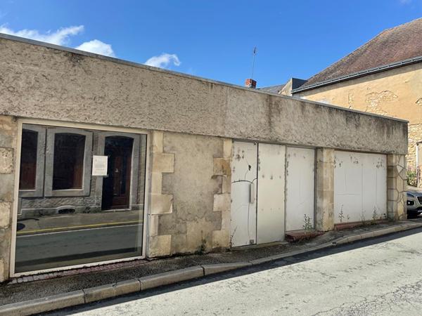 LOCAL 110 M² - idéal pour activité ou stockage