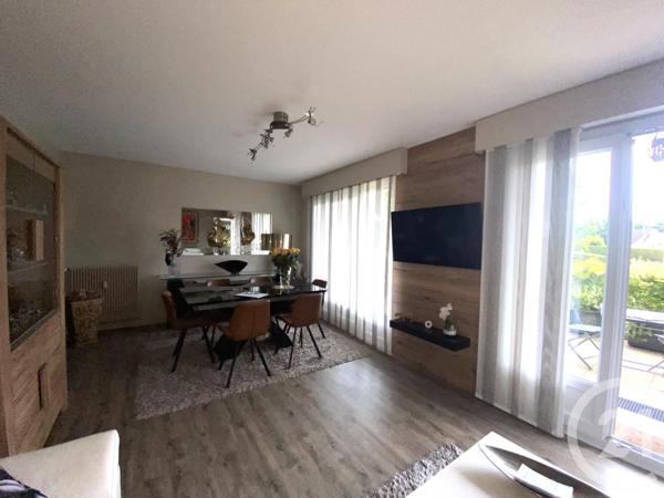 Appartement F4 à vendre  4 pièces - 84,96 m2 LE MESNIL ESNARD - 76