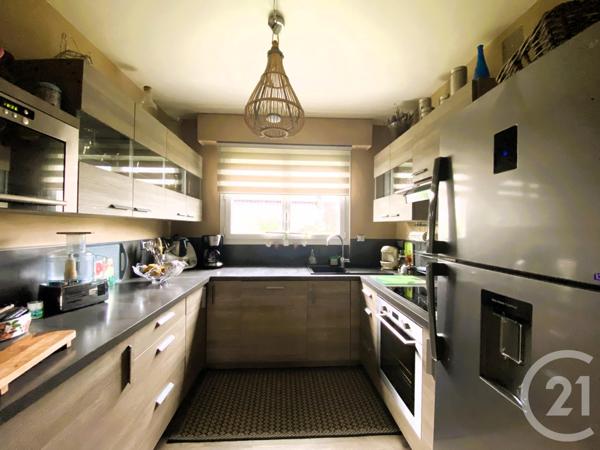Appartement F4 à vendre  4 pièces - 84,96 m2 LE MESNIL ESNARD - 76