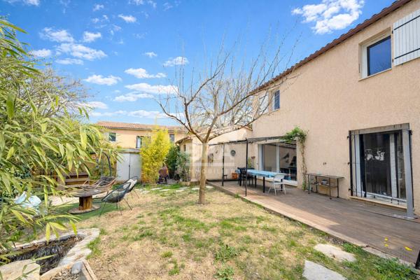 A VENDRE EN EXCLUSIVITE 13610 LE PUY-SAINTE-RÉPARADE MAISON 5 PIECES D'ENVIRON 104 M² AVEC JARDIN