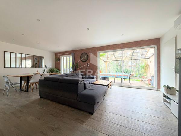 A VENDRE EN EXCLUSIVITE 13610 LE PUY-SAINTE-RÉPARADE MAISON 5 PIECES D'ENVIRON 104 M² AVEC JARDIN