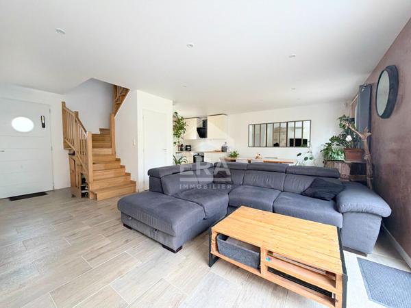 A VENDRE EN EXCLUSIVITE 13610 LE PUY-SAINTE-RÉPARADE MAISON 5 PIECES D'ENVIRON 104 M² AVEC JARDIN