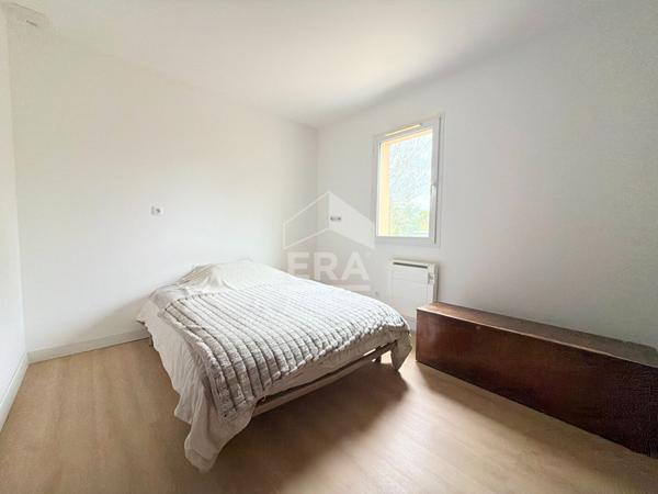 A VENDRE EN EXCLUSIVITE 13610 LE PUY-SAINTE-RÉPARADE MAISON 5 PIECES D'ENVIRON 104 M² AVEC JARDIN