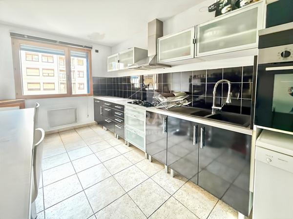 Appartement Villeurbanne 4 pièce(s) 101.78 m2