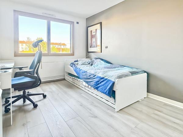 Appartement Villeurbanne 4 pièce(s) 101.78 m2