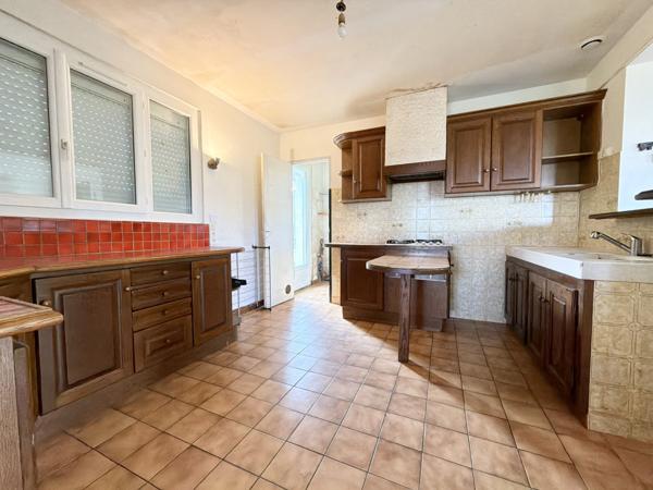 Maison de campagne avec forêt et vue  Anthé (47370)