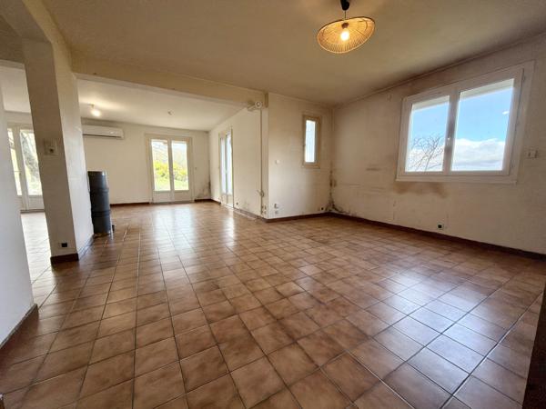 Maison de campagne avec forêt et vue  Anthé (47370)