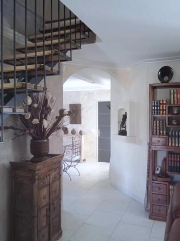 Aups L'Art de Vivre en Provence au Pied du Village