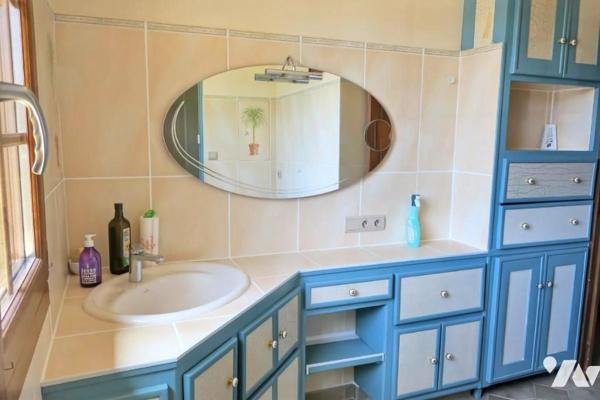 Maison T6 - Garage - Dépendances - Terrasse - Jardin . 964 m² cadastré.