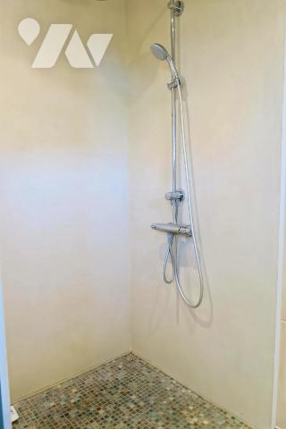 Maison T6 - Garage - Dépendances - Terrasse - Jardin . 964 m² cadastré.