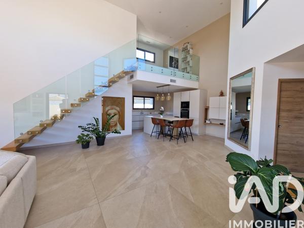 Maison à vendre 4 pièces 175 m² Agde