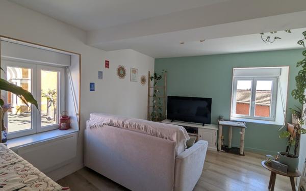 Appartement à louer    2 pièces • 41,35 m2 Brullioles