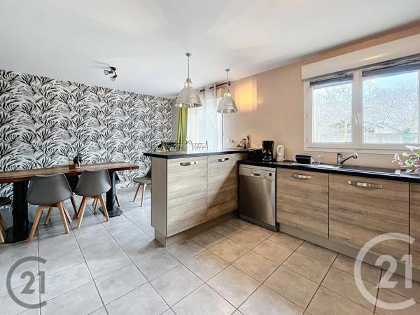 Maison à vendre  4 pièces - 88,92 m2 MALAUZAT - 63