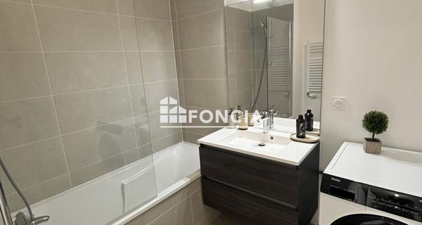Location Appartement meublé 3 pièces 64.19 m² - Clamart 92140
