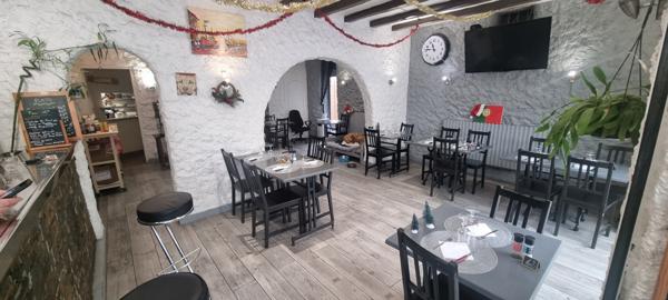 Fonds De Commerce - 100 m²