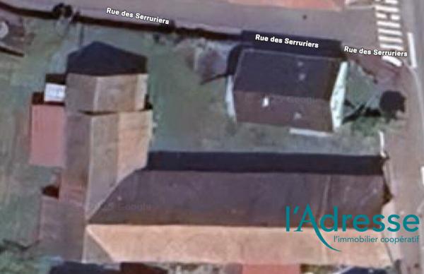 Maison de 130 m² avec 4 chambres et corps de ferme en grès des Vosges