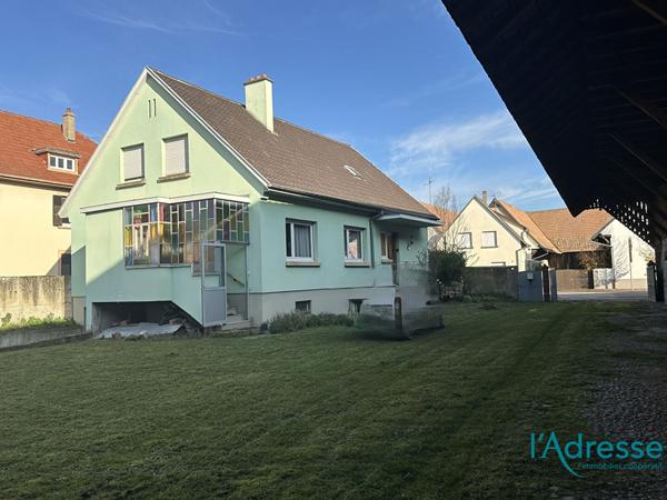 Maison de 130 m² avec 4 chambres et corps de ferme en grès des Vosges