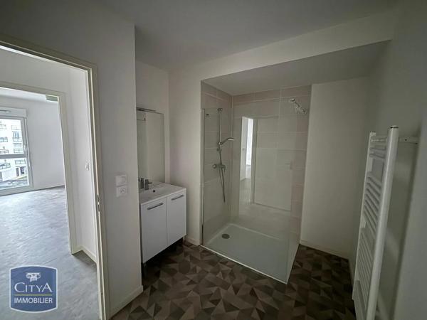 Appartement à louer 3 pièces 64m² Orléans (45000)