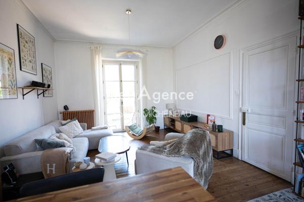 Maison à LE MAY-SUR-EVRE, 49122 - 7 pièces 202m²
