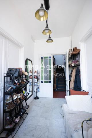 Maison à LE MAY-SUR-EVRE, 49122 - 7 pièces 202m²