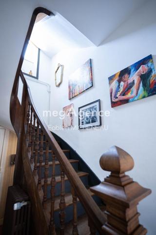 Maison à LE MAY-SUR-EVRE, 49122 - 7 pièces 202m²