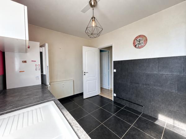 Appartement 2 pièce(s) 1 chambre(s) 56 m²