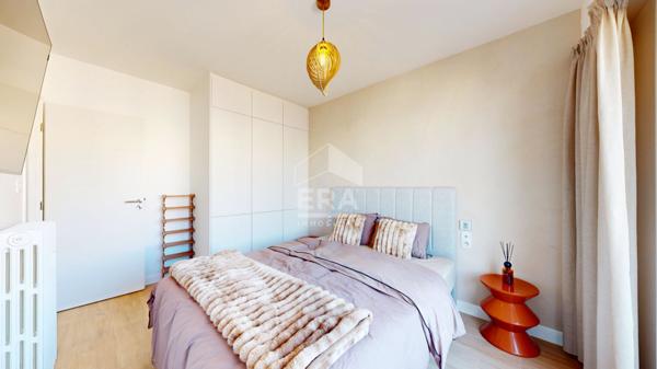 NICE - RUE DE FRANCE : MAGNIFIQUE F3 AVEC GRANDE TERRASSE DE 17 M² À CIEL OUVERT VUE DÉGAGÉE VILLE ET MER