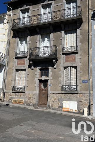 Maison de ville 12 pièces de 270 m² à La Bourboule (63150)