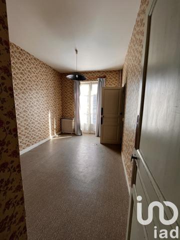 Maison de ville 12 pièces de 270 m² à La Bourboule (63150)