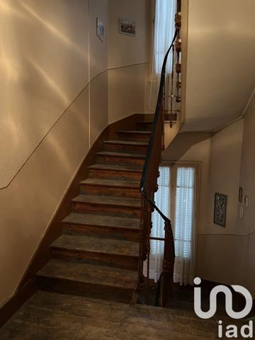 Maison de ville 12 pièces de 270 m² à La Bourboule (63150)