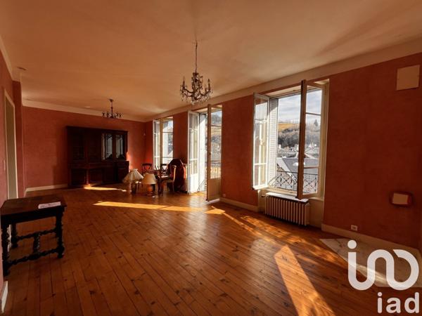 Maison de ville 12 pièces de 270 m² à La Bourboule (63150)