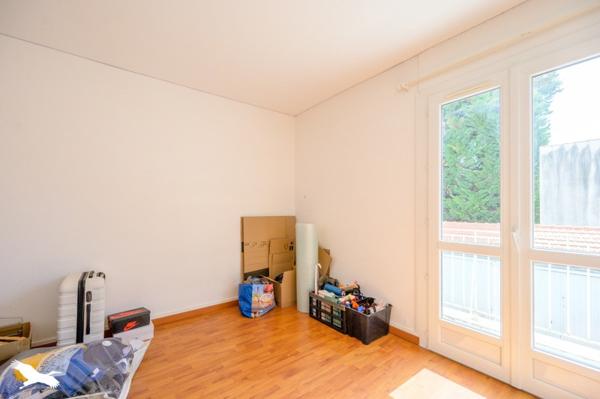 Appartement à vendre 299 697 € La Rochelle 4 p 82 m² DPE E