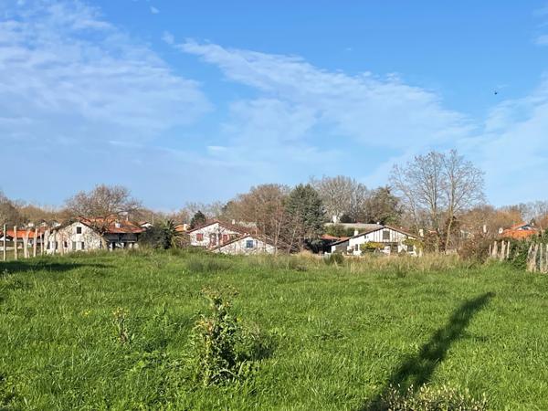 Projet de construction URT