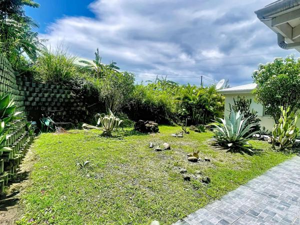 Une maison lumineuse offrant de beaux volumes et un cadre de vie agréable.