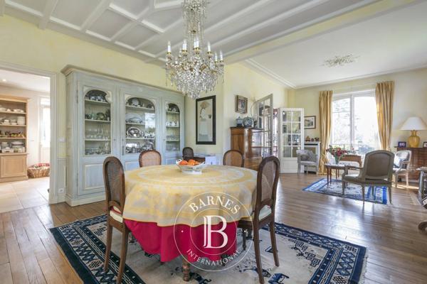 Le Vésinet, Maison 7 Chambres -  310 m² à vendre