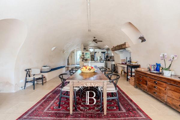 Bonnieux, Mas 6 Chambres -  368 m² à vendre