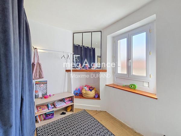 Maison à CHOLET, 49300 - 4 pièces 78m²
