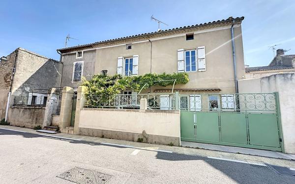 Maison à vendre    5 pièces • 148,80 m2 Pujaut