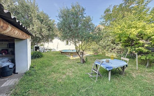 Maison à vendre    5 pièces • 148,80 m2 Pujaut