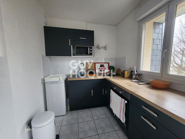 LOCATION : appartement 2 pièces meublé (54 m²) à ORLEANS