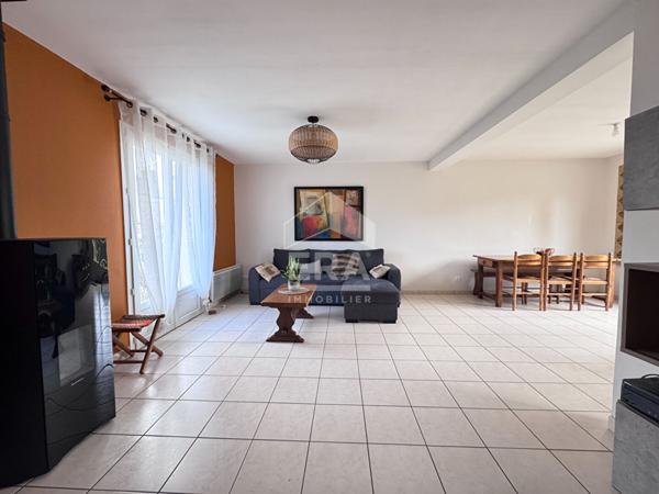 Maison à louer - 1300€ - Emplacement idéal