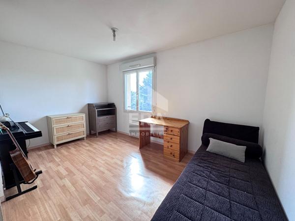 Maison à louer - 1300€ - Emplacement idéal