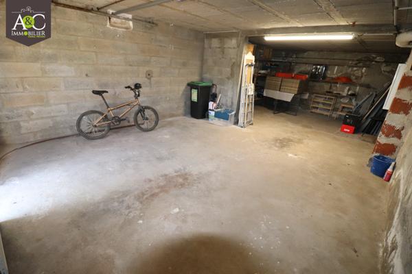 QUEVEN APPARTEMENT TYPE 3 AVEC GRAND GARAGE